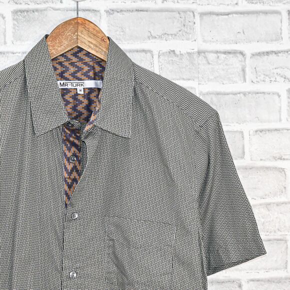 MR TURK Men's Short Sleeve Button up Shirt zig zag gray cotton size Medium - Picture 3 of 6